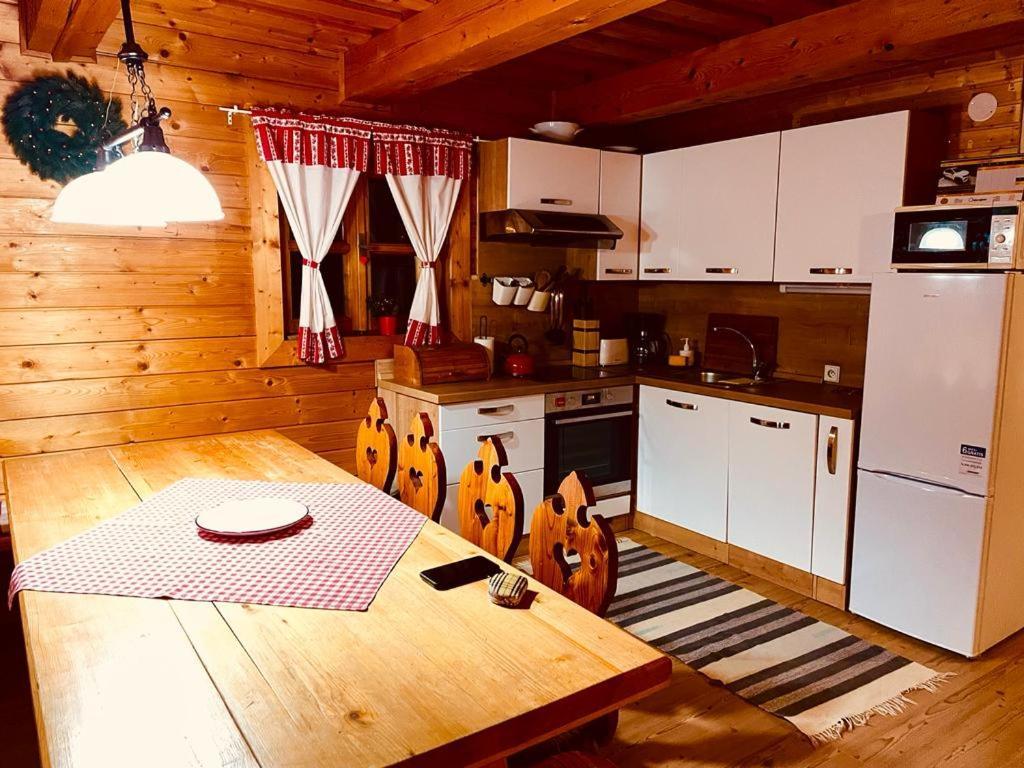 Chata Devena Valča Extérieur photo